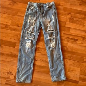 Ripped Boyfriend Jeans!